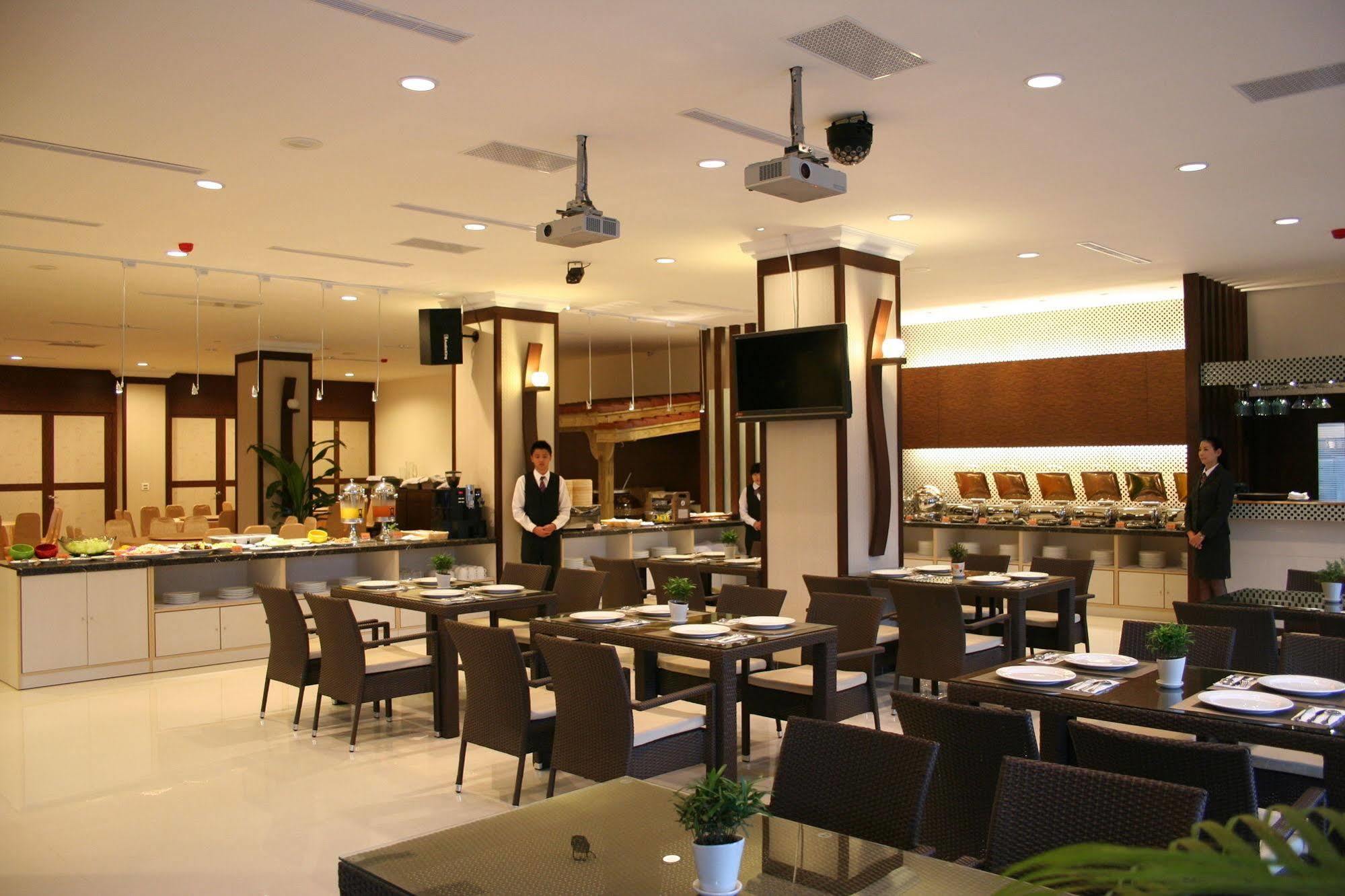 F Hotel - Sanyi Dış mekan fotoğraf